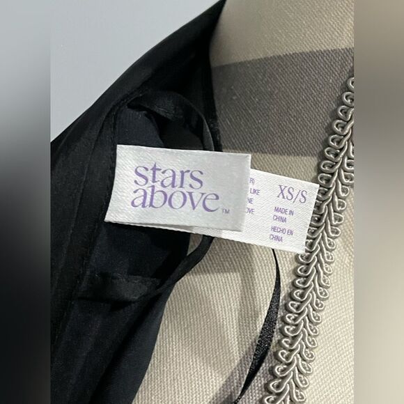 Stars Above Black Night Robe - Picture 6 of 8